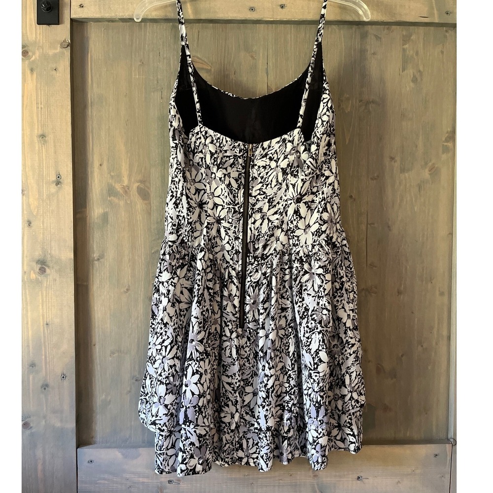 Fire Los Angeles Floral Tiered Dress Adjustable Straps Size M Y2K Skater - Picture 4 of 10